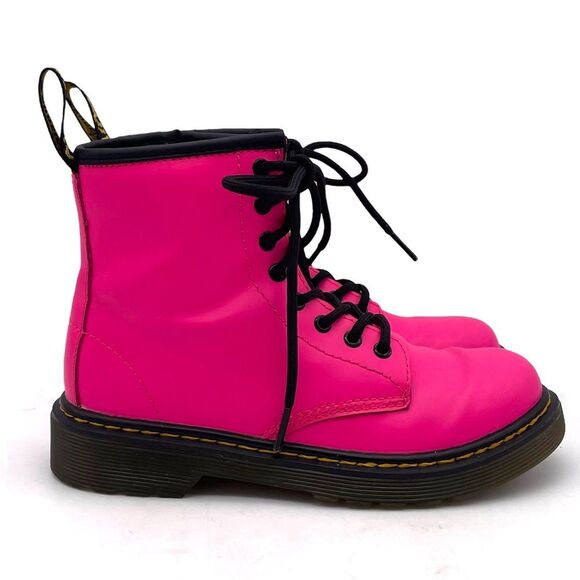 Dr. Martens Junior 1460J 8-Eye Combat Boot Hot Neon Pink Leather Girls Size 1 - Picture 3 of 16